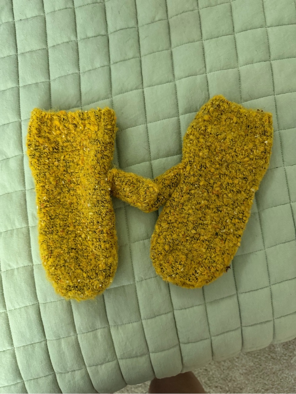 Old Navy Mustard Yellow Fuzzy Mittens